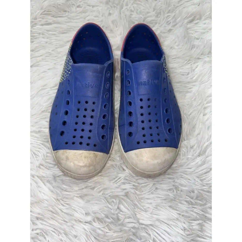Native Kids Sz. 11 Blue Design Classic Rubber Slip On Sneaker. Cute, Comf